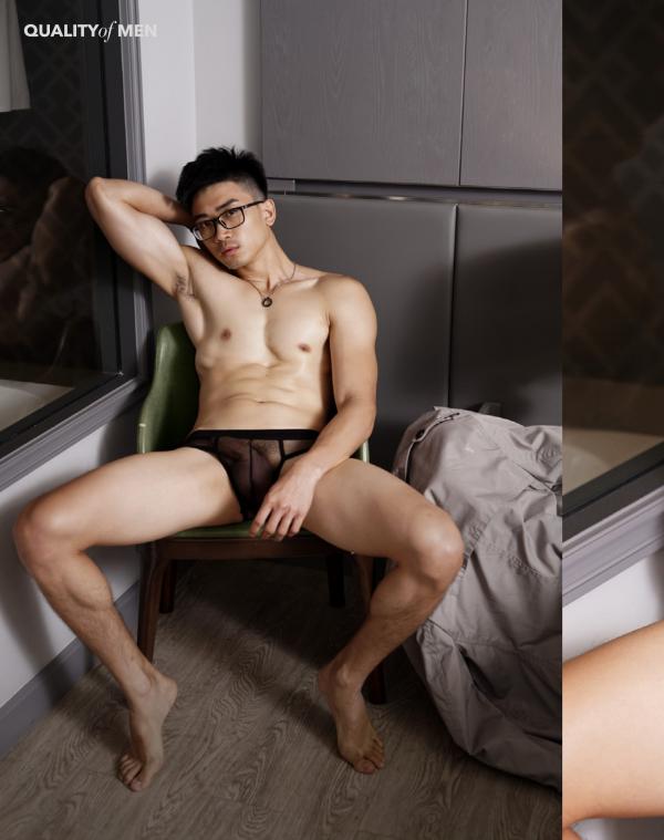 QM-3.2-暗黑-Kayson-4手聯彈噴發-Exclusive-Issue